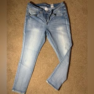Women’s skinny jeans